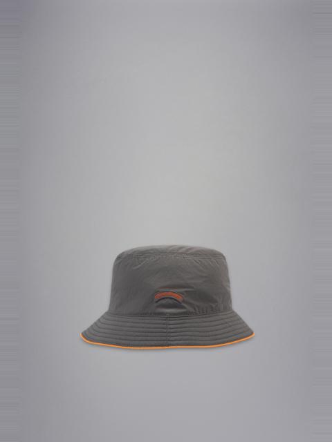 Paul & Shark BUCKET WITH EMBLEM AND CONTRASTING DETAILS
