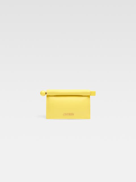JACQUEMUS La petite pochette Rond Carré