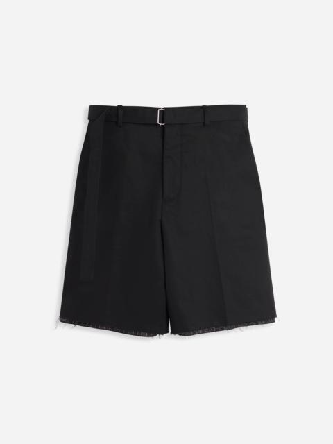 TAILORED SHORTS WITH RAW HEM DETAILS