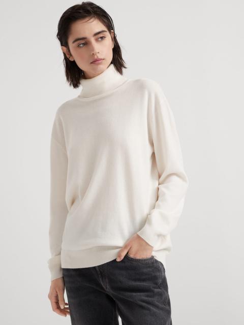 Cashmere turtleneck sweater with monili