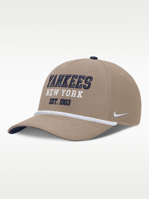 Nike New York Yankees Rise Men's Nike MLB Adjustable Hat