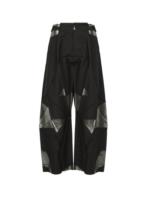 132 5. ISSEY MIYAKE F-BT