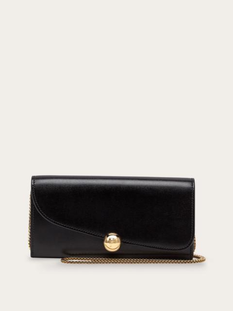 Asymmetrical flap wallet