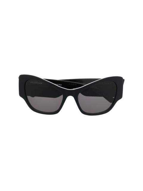 BALENCIAGA enamelled-logo cat-eye frame sunglasses