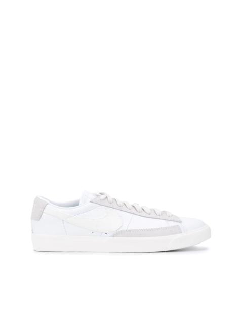 Nike Blazer low-top sneakers
