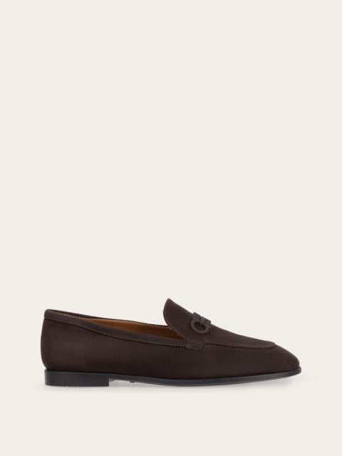 FERRAGAMO Gancini loafer