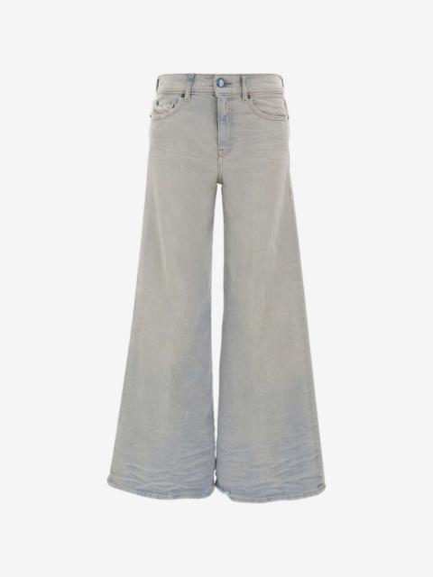 Diesel 1978 D-Akemi distressed jeans