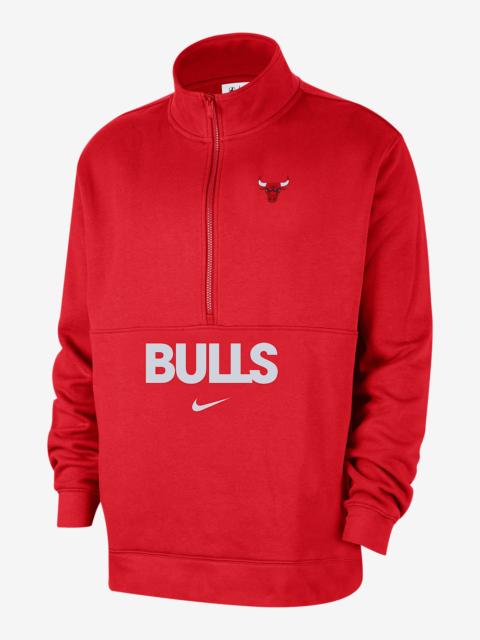 Nike Chicago Bulls Club Courtside Men's Nike NBA 1/2-Zip Top