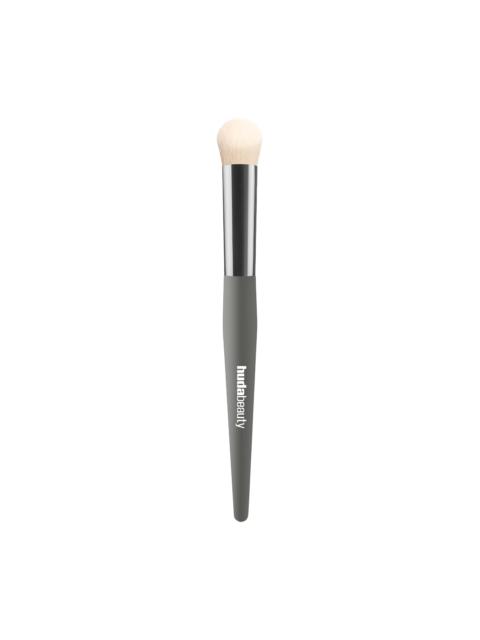 Huda Beauty Undereye Buff Brush