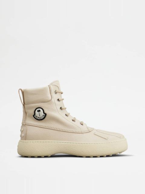 Tod's TOD'S W. G. BOOTS TOD'S X 8 MONCLER PALM ANGELS IN LEATHER - WHITE