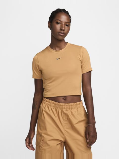 Nike Sportswear Essential Women's Slim Cropped T-Shirt