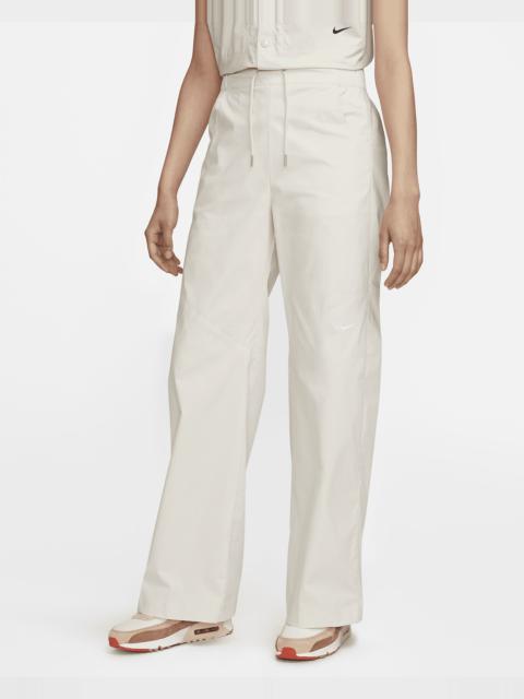 Nike Sportswear Essentials Women's Woven High-Rise Pants