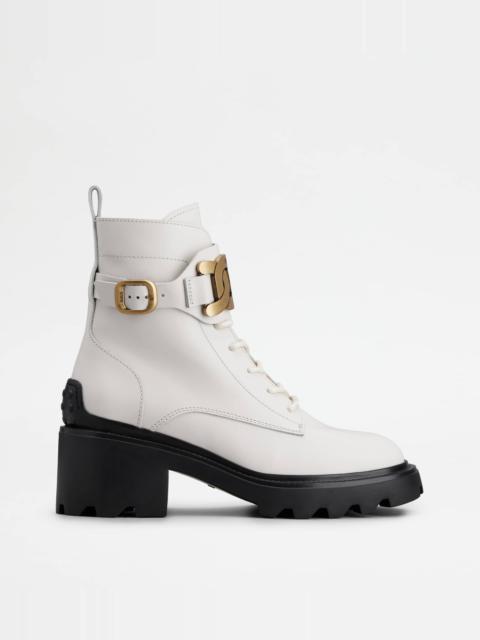 Tod's KATE ANKLE BOOTS IN LEATHER - WHITE