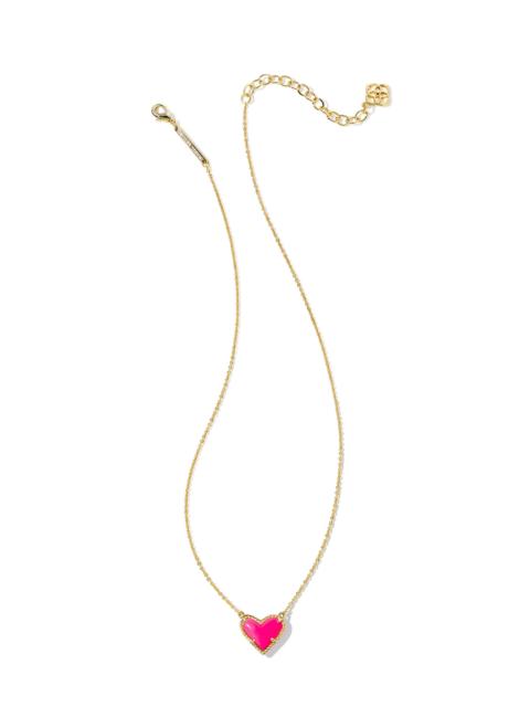 KENDRA SCOTT Ari Heart Gold Pendant Necklace in Neon Pink Magnesite