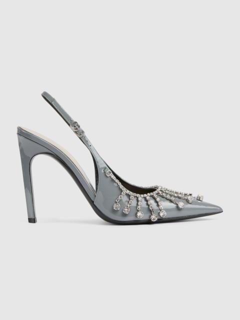 Women's pump with crystal chain