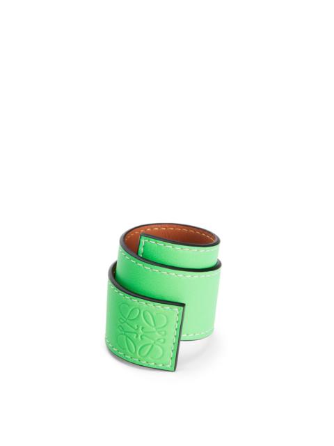 Loewe Small slap bracelet in classic calfskin