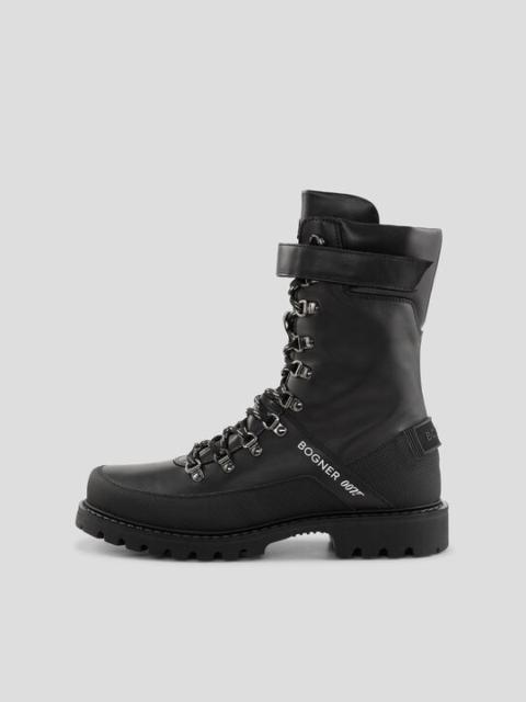 BOGNER Helsinki x Bond 007 boots with spikes in Black