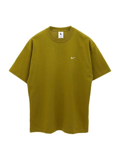 Men's Nike Solo Swoosh Solid Color Sports Round Neck Short Sleeve Desert T-Shirt DA0321-318