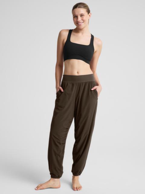 BEYOND YOGA glowzone™ Hybrid Jogger