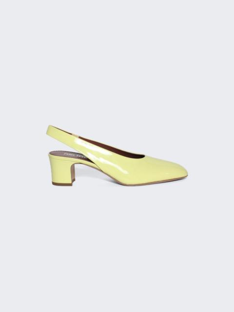 PARIS TEXAS Lavinia Slingback Pump Banana
