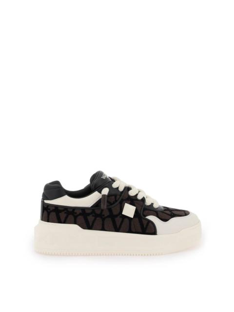 ONE STUD XL LOW-TOP SNEAKERS