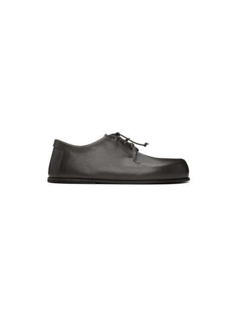 Gray Accomoda Derbys