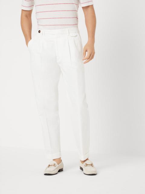 Garment-dyed leisure fit trousers in twisted cotton gabardine with double pleats and tabbed waistban