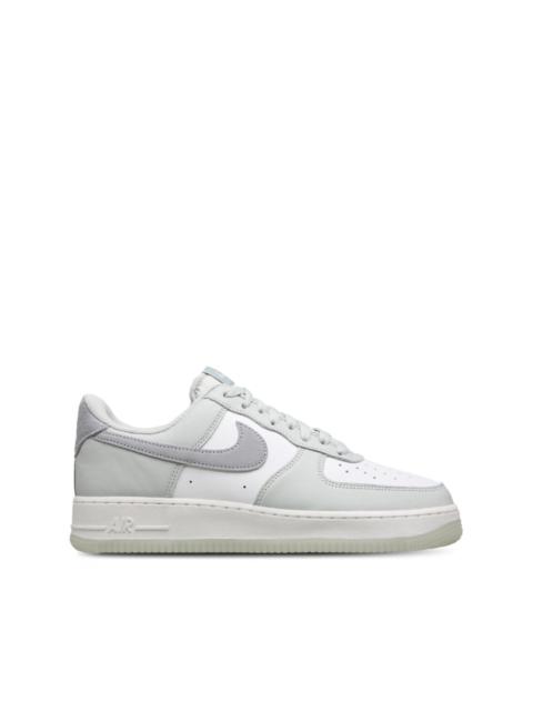 Nike 나이키 에어 포스 1 '07 LV8 남자 신발