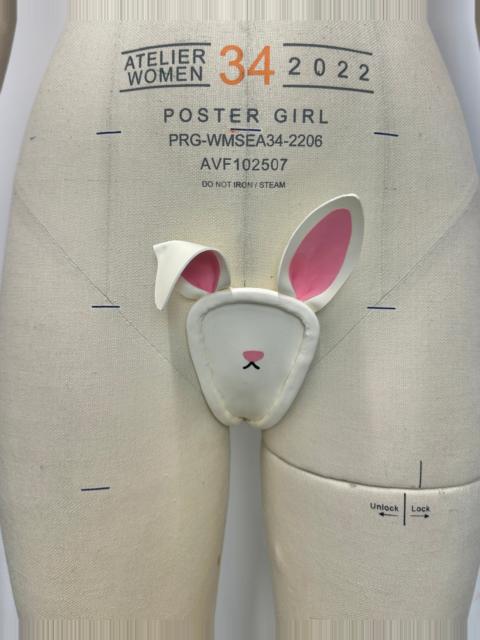 POSTER GIRL 'HONEY BUNNY' C-STRING