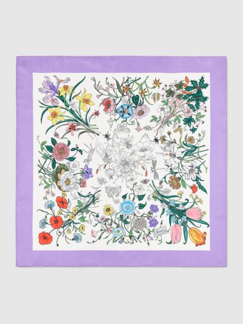 GUCCI Printed silk carré