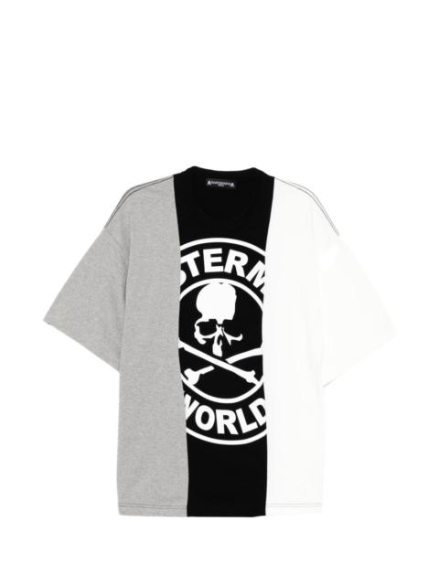 MASTERMIND WORLD colourblock skull graphic T-shirt