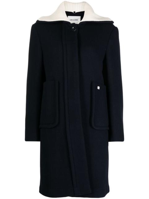 wide-collar single-breasted coat