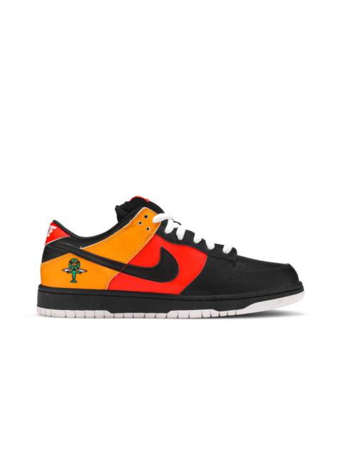 Dunk Low Pro SB 'Raygun'