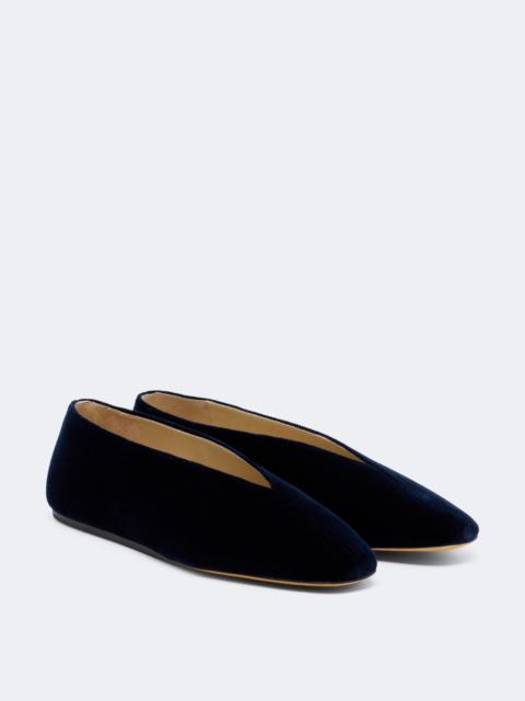 LE MONDE BÉRYL Olympia velvet ballet flats
