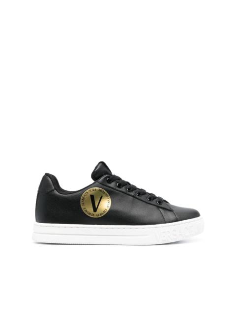 logo-patch round-toe sneakers