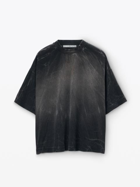 distressed wash tee in cotton