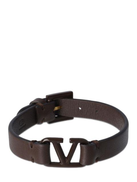 Tone-on-tone V logo leather bracelet