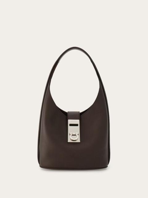 FERRAGAMO FERRAGAMO HOBO BAG WITH BUCKLE (M)