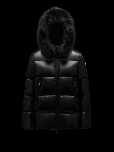 Moncler Laiche Short Down Jacket
