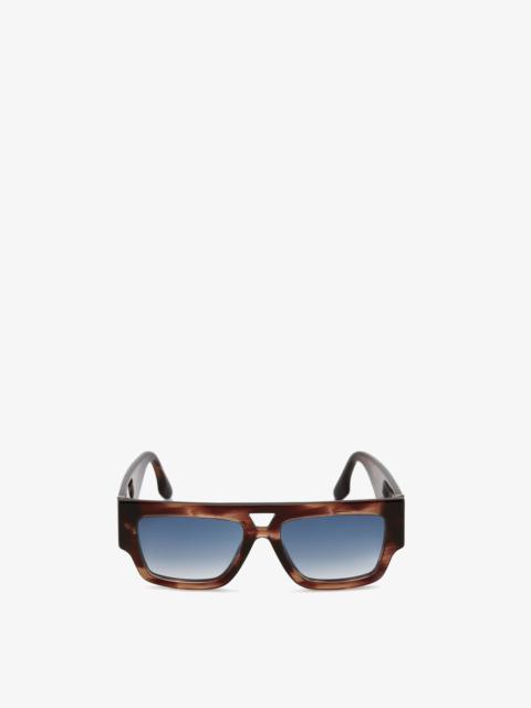 Victoria Beckham V Plaque Frame Sunglasses In Dark Brown Horn
