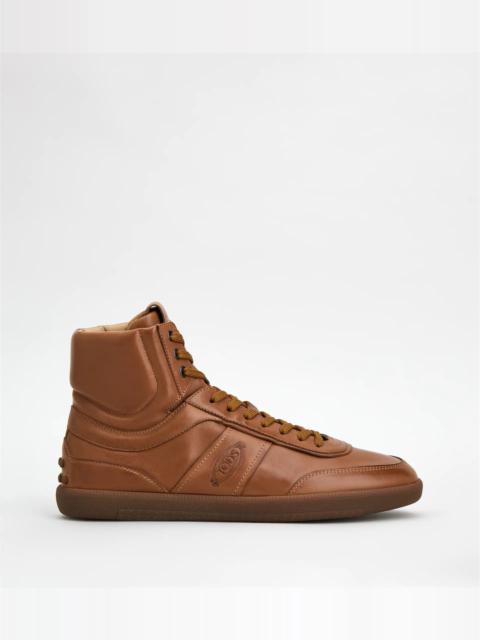Tod's TOD'S TABS SNEAKERS HIGH-TOP IN LEATHER - BROWN