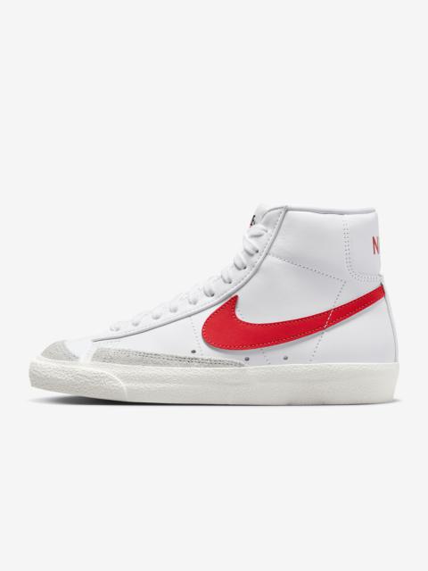 Nike Women's Blazer Mid '77 Shoes