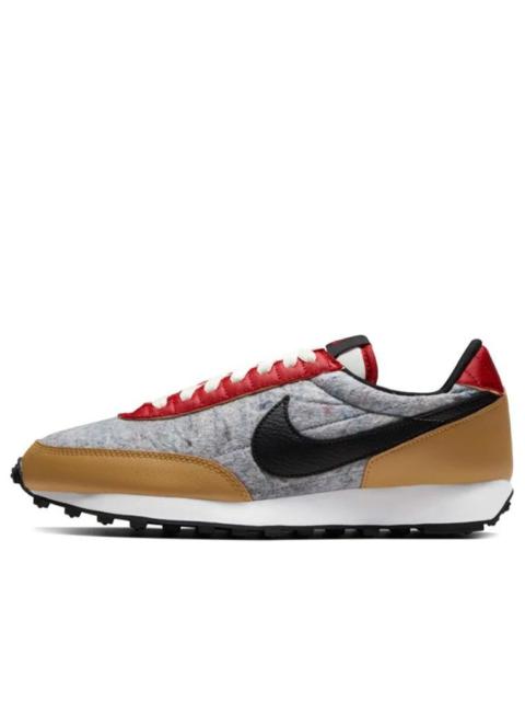 (WMNS) Nike Daybreak QS 'Gold Suede' CQ7619-700