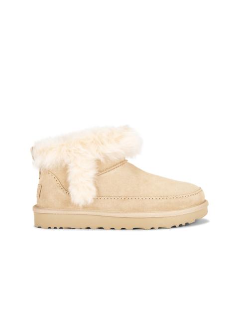 UGG Classic Ultra Mini Chalet Boot