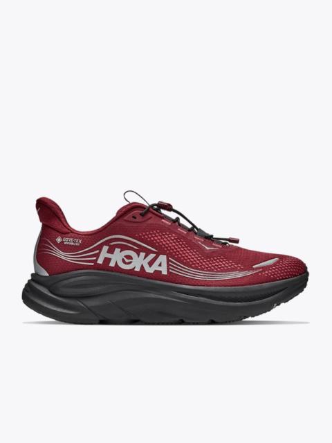 HOKA Men's Clifton 11 GTX Shoes in Varsity Burgundy/Carbon Black