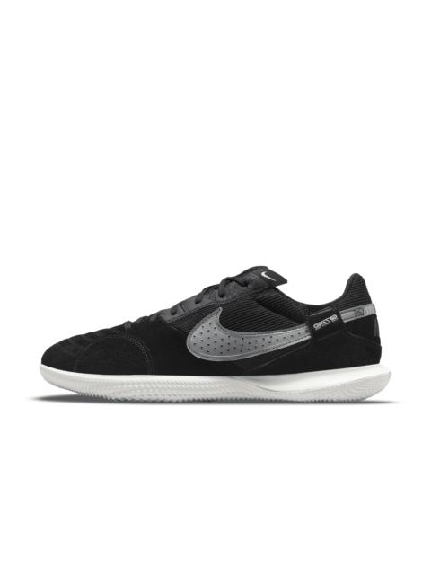 Nike Men's Streetgato Low-Top Soccer Shoes