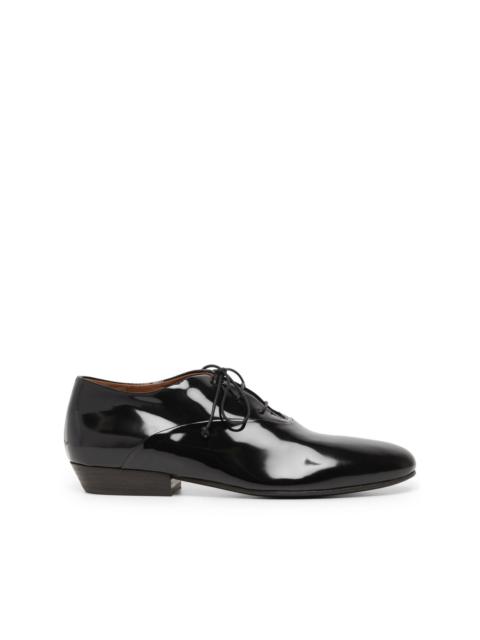 patent leather oxford shoes