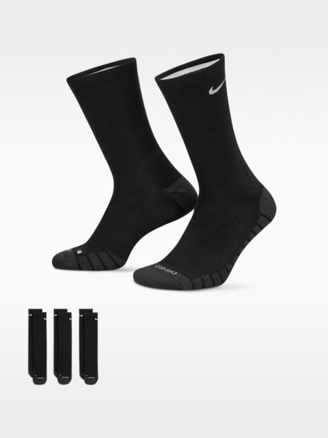 Nike Nike Everyday Max Cushioned Training Crew Socks (3 Pairs)