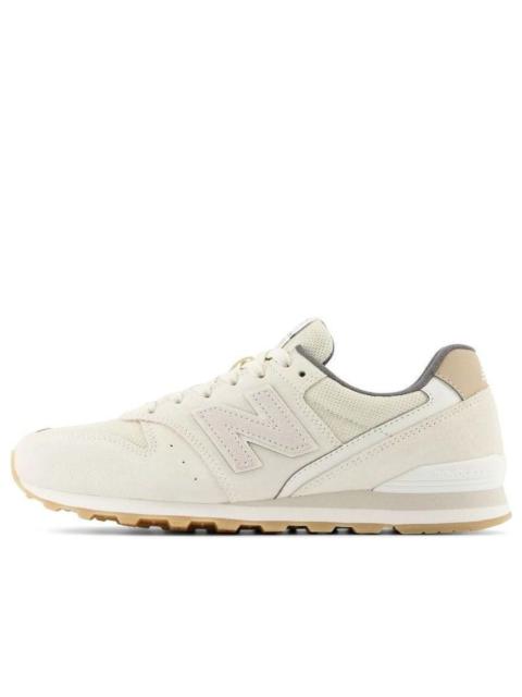 (WMNS) New Balance 996 Shoes 'White Beige' WL996DA2