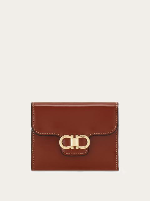 FERRAGAMO Gancini compact wallet
